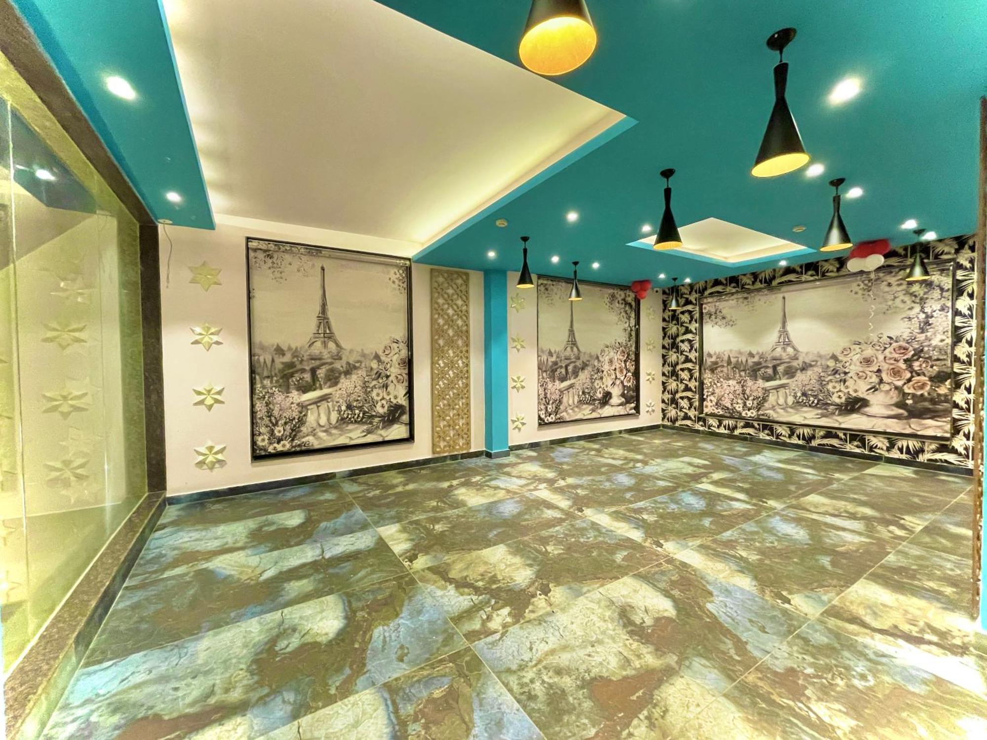 Hotel Kuber Palace: Beachfront Comfort with Temple Proximity Puri Exterior photo